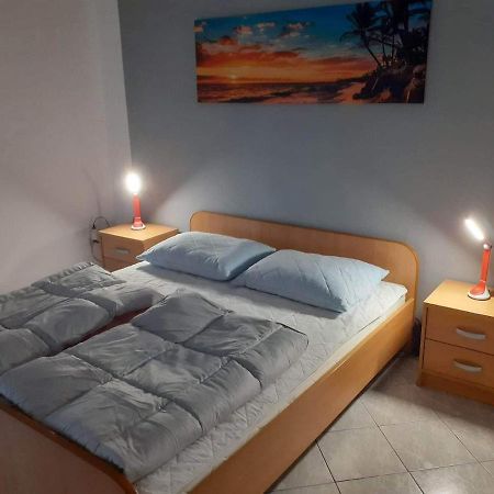 Apartments Felicce Banjol Exterior photo